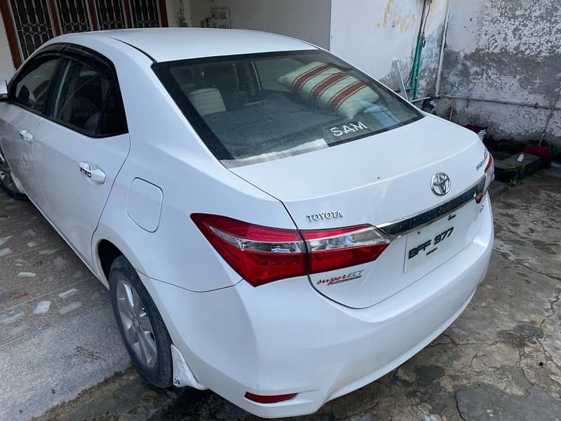 Toyota Corolla Altis 2016 9