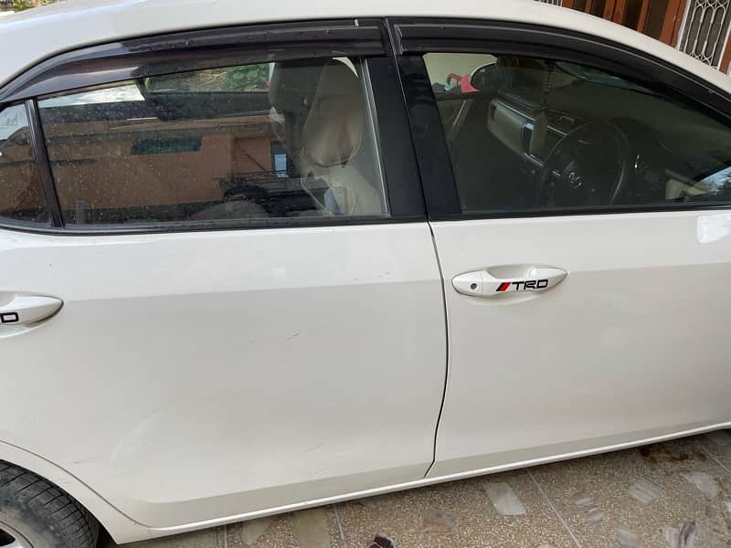 Toyota Corolla Altis 2016 13