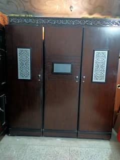 Mukammal furniture