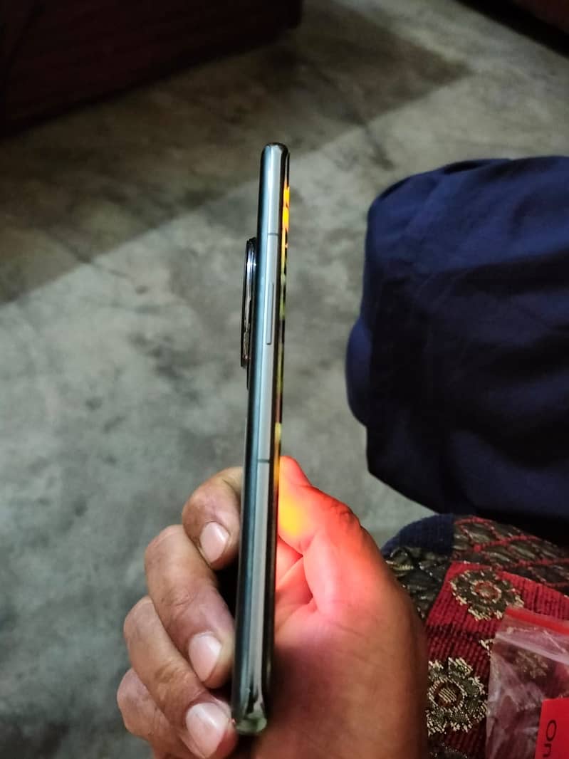 OnePlus 11 Non PTA 7