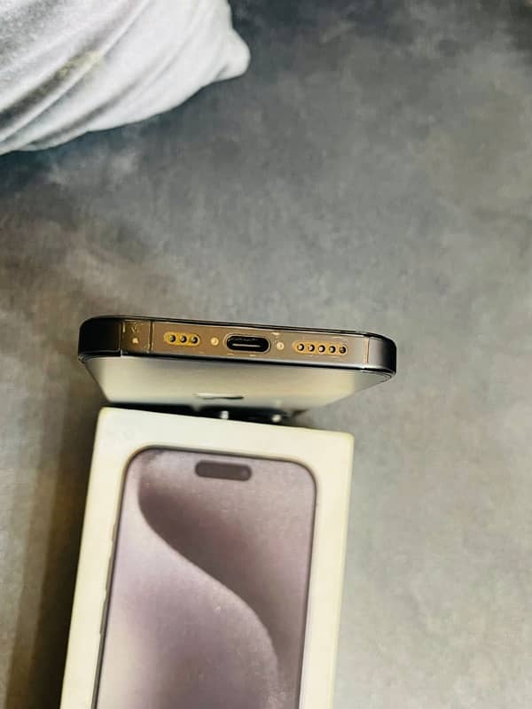 iphone 15 pro 128 gb non pta jv  brand new phone 9 month warrenty 6