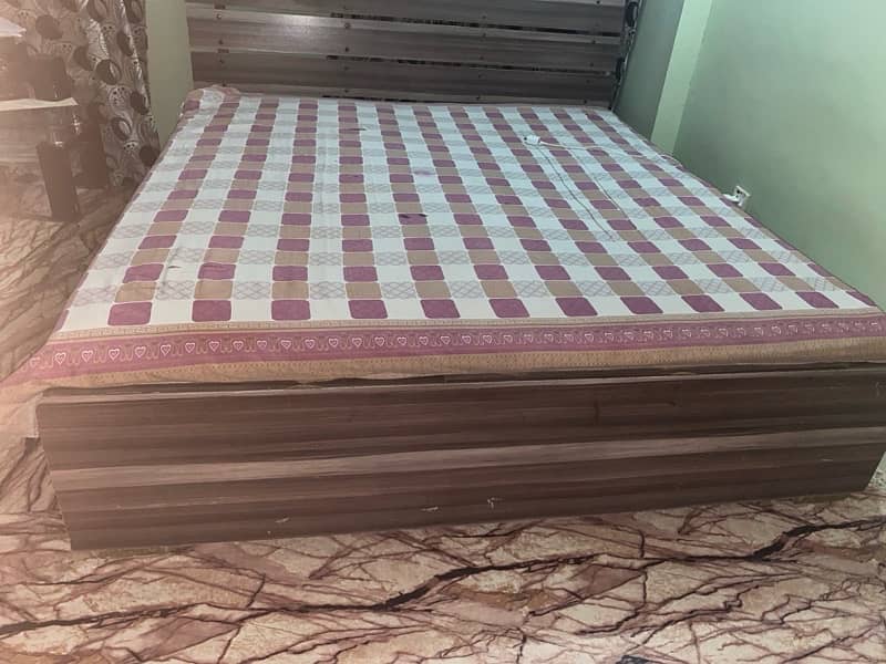 king size bed and mattress 2