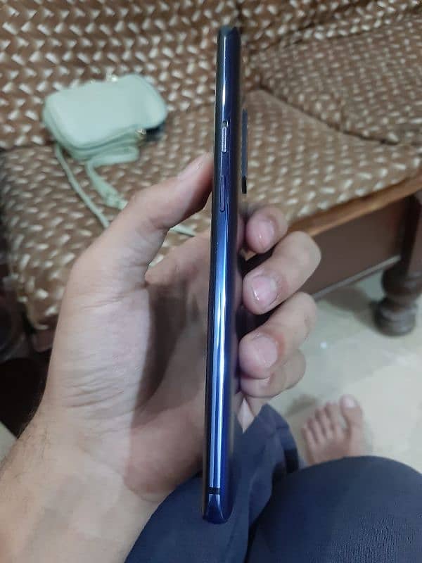 One Plus 7 Pro 4