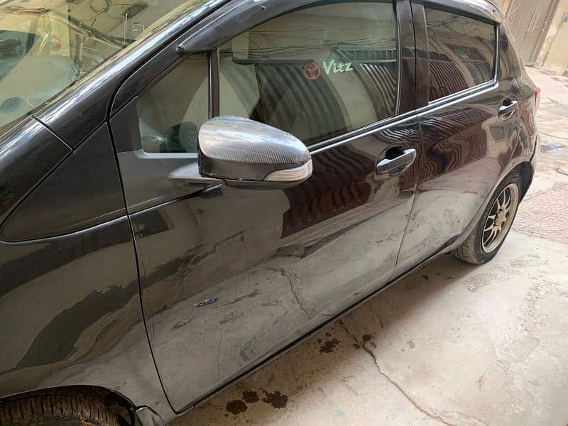 Toyota Vitz 2011 5