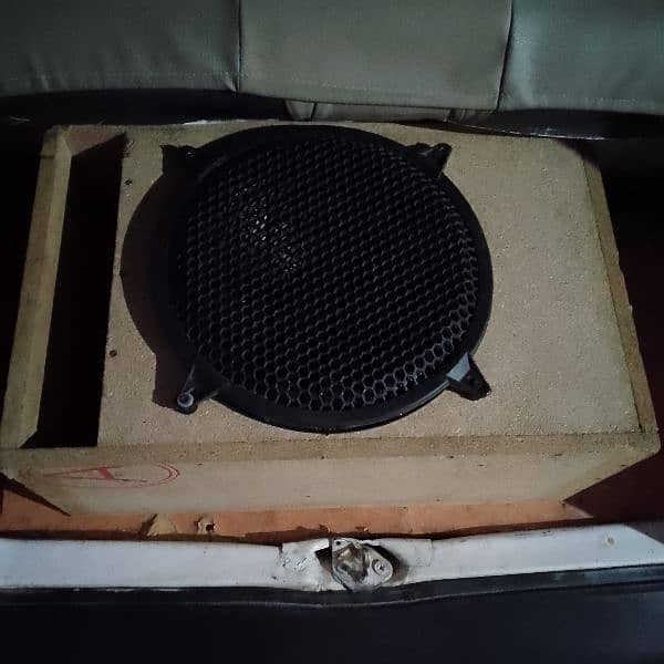 subwoofer 1200 wat 12 inch aump sported 0