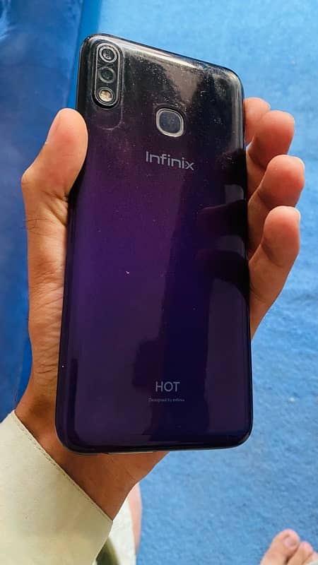 Infinix Hot 8lite 1