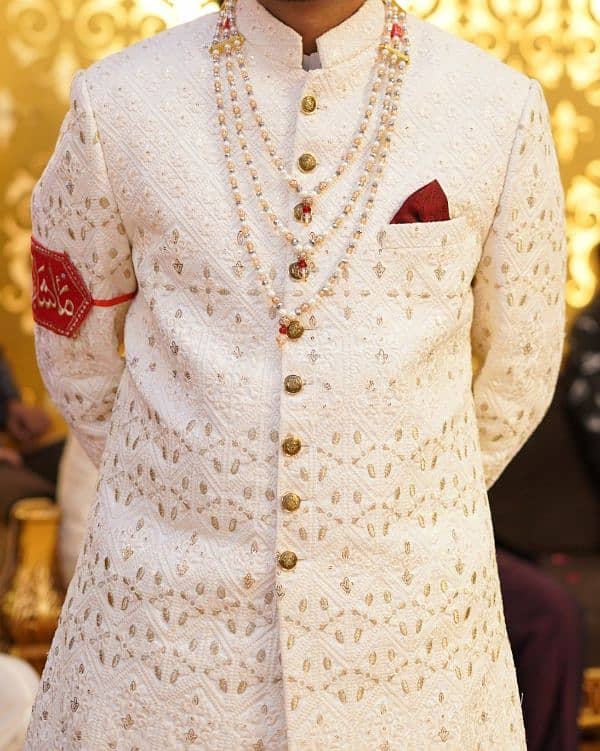 branded groom sherwani with kulla urgent sale 1