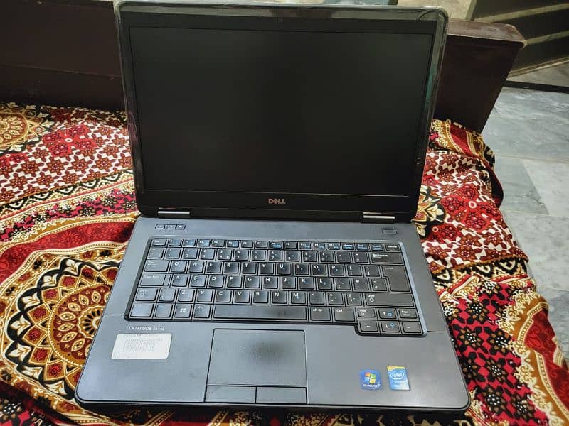 Dell Latitude E5440 2