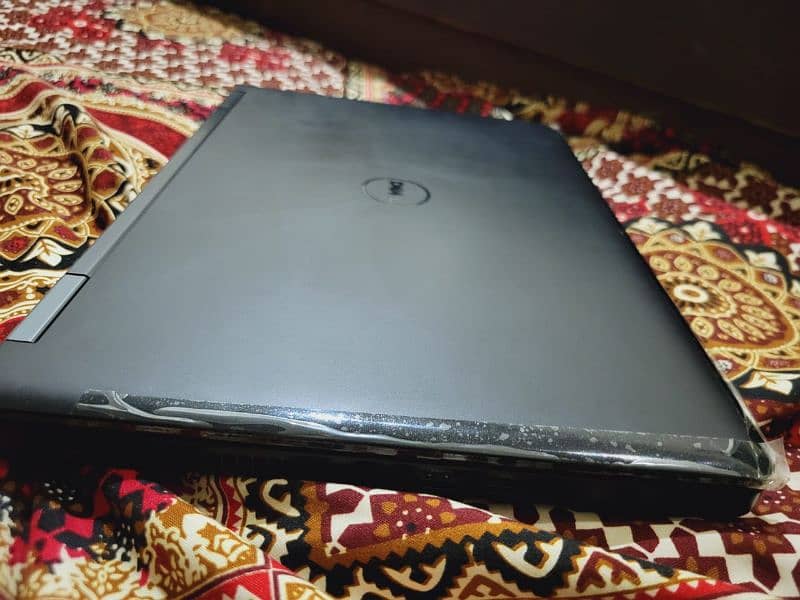 Dell Latitude E5440 4