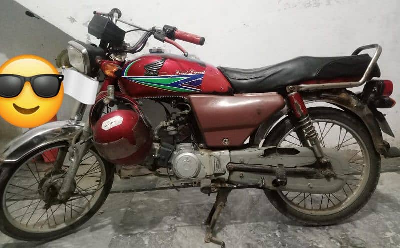 Urgent Crown 70 cc bike for sale 6