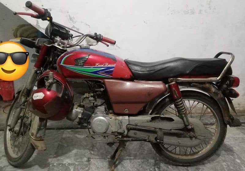 Urgent Crown 70 cc bike for sale 7