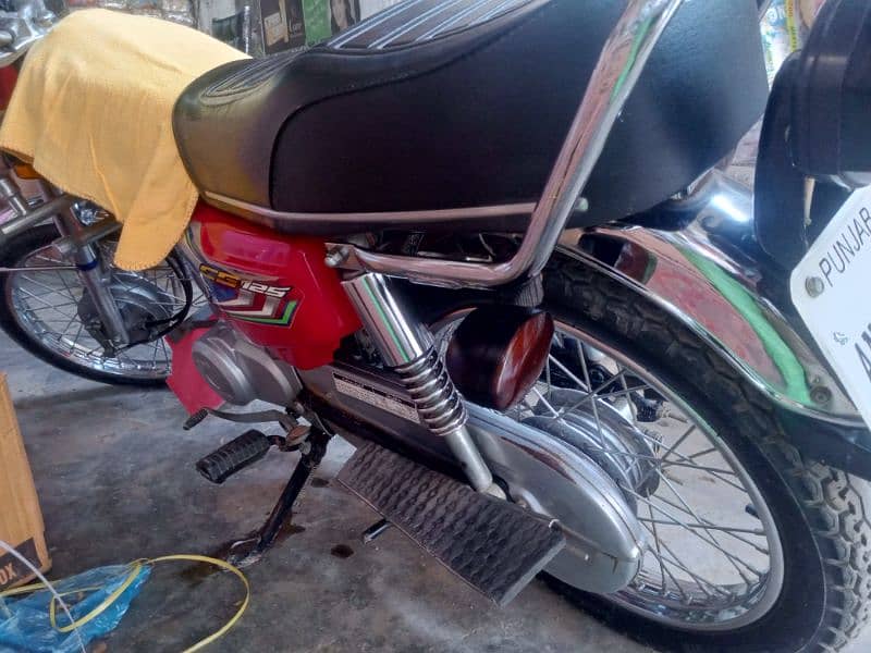 honda 125 22 model 2