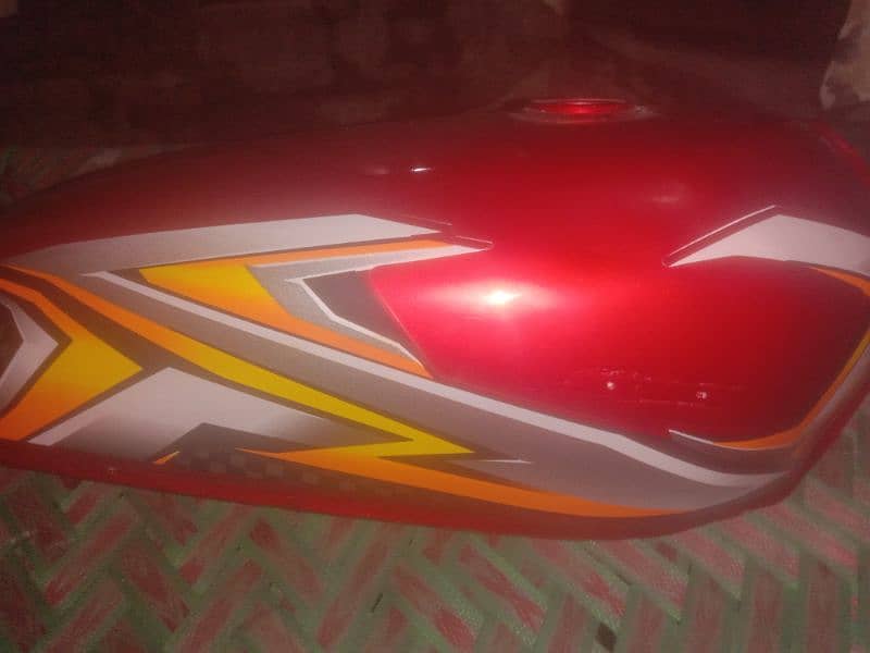 2018 model 125 geniue tanki Ready To 2025 Red Colur 3