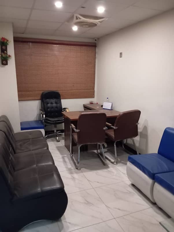 WELL MAINTAINED OFFICE FOR RENT IN BLOCK 13-C, GULSHAN 6