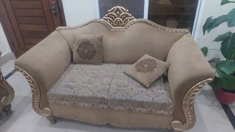 sofa for sale. 3