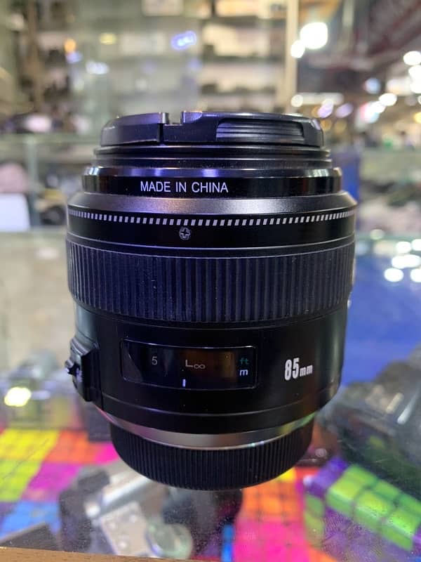 DSLR CAMERA LENS CANON AND YONGNO 85mm contact 03212306356 2