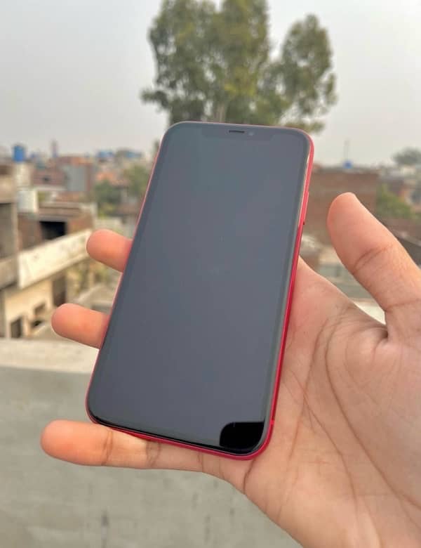 IPhone 11 non pta factory unlock 64 Gb 5