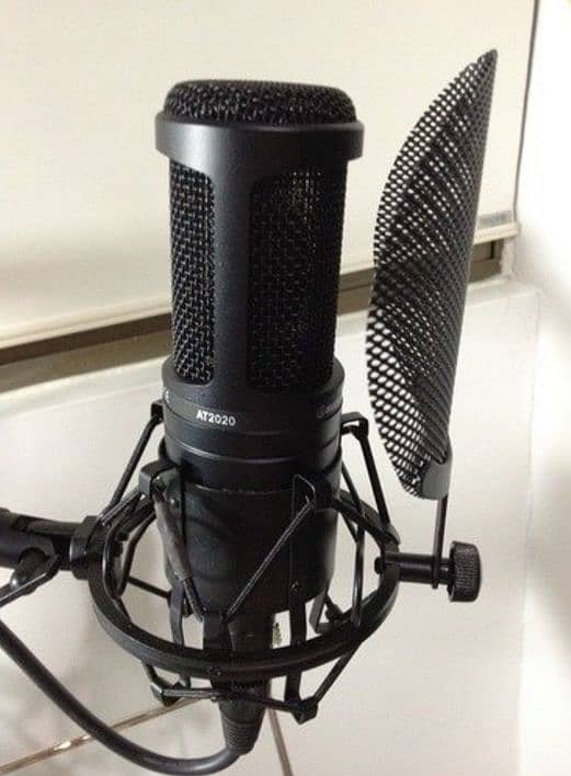 Audio Technica AT2020 USB Microphone 0