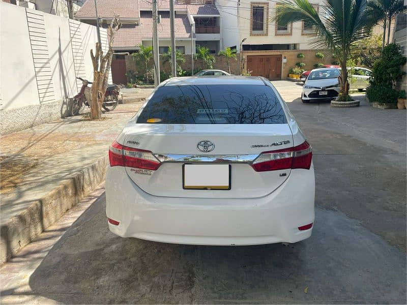 Toyota Corolla Altis 2016 6