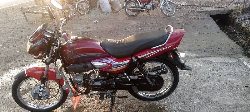 Honda 100cc pridor 6