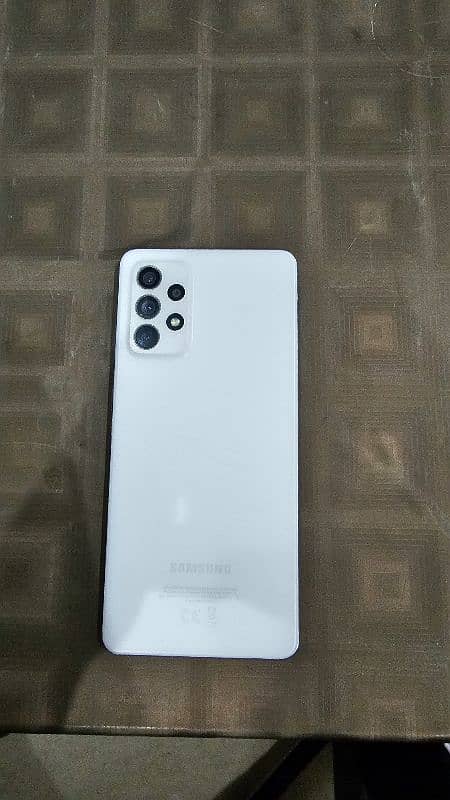 samsung A72 8/128 in white 0