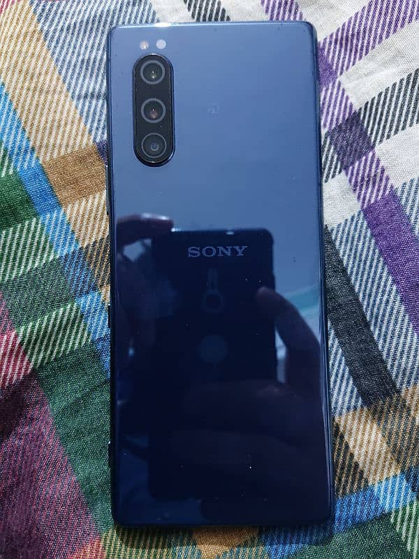 Sony Xperia 5 Mark 1 Non PTA / 6/64 1