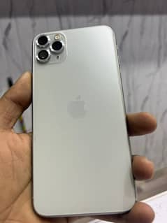 iphone 11 pro max lush condition