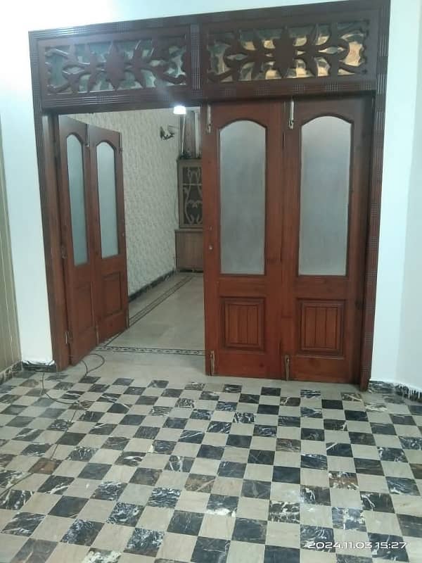 10 marla house for rent in johar town 10