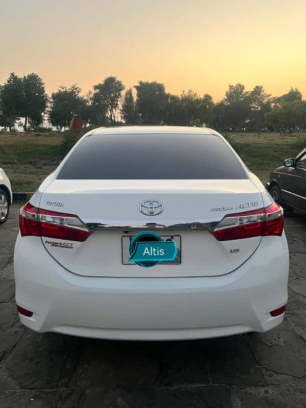 Toyota Corolla Altis 2015 lights /bumpers 3