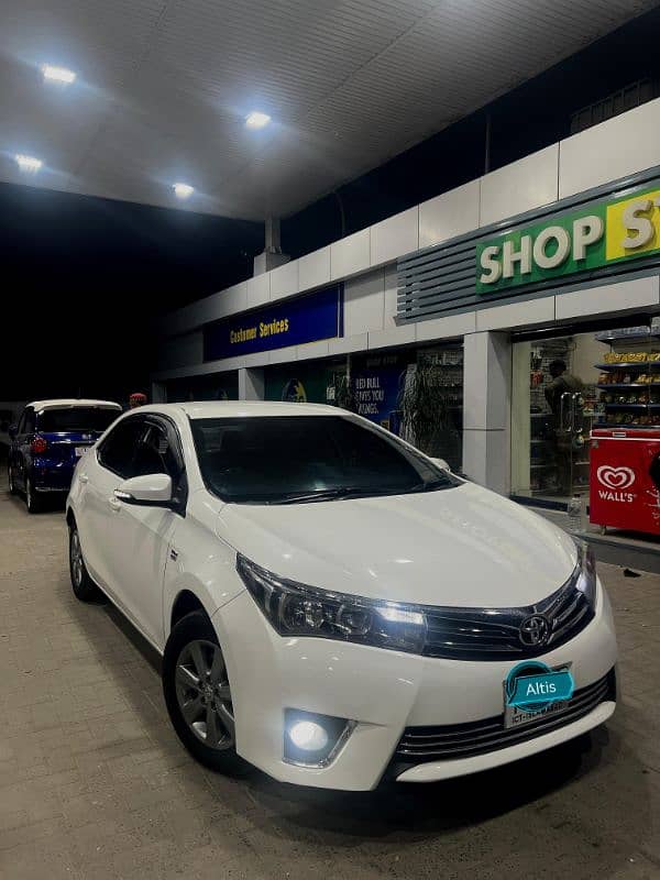 Toyota Corolla Altis 2015 lights /bumpers 4