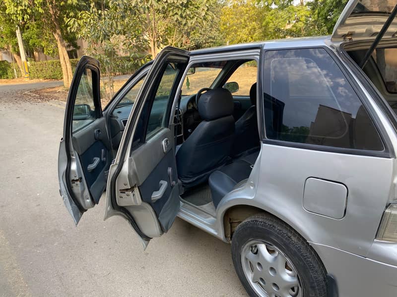 Suzuki Cultus VXR 2015 9