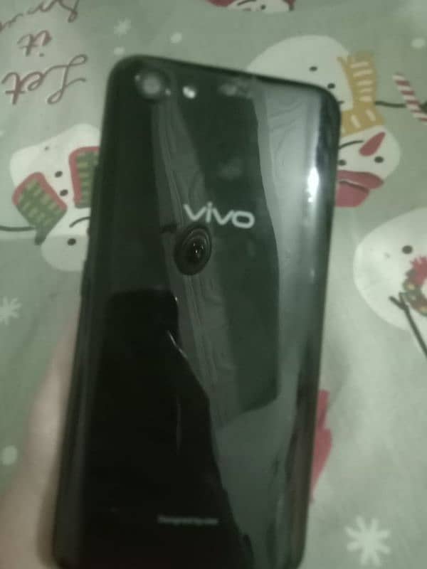 vivo y81s 6gb 128gb one hand use 0