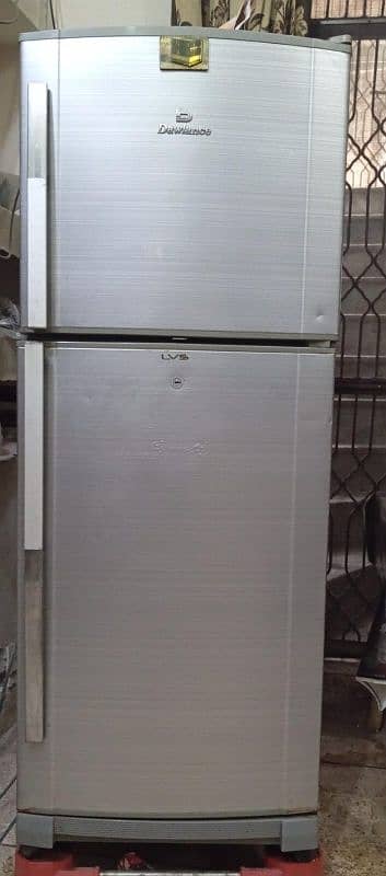 Dawlance Refrigerator in a Good Condition 4