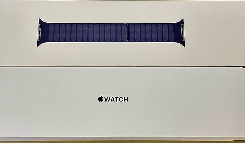 Apple Watch Series 8 Stainless Steel Graphite Magnetic Link USA Import 14