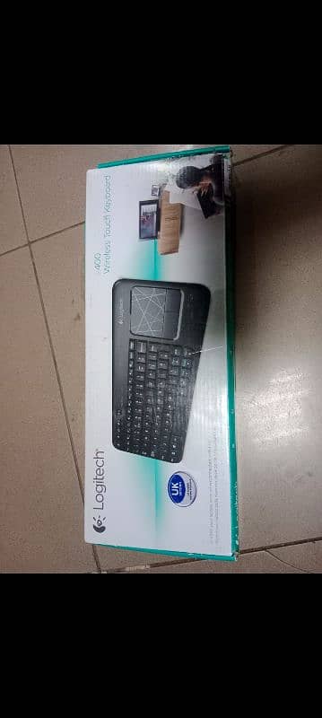 Logitech k400 touch pad wireless keyboard Original new open box 2