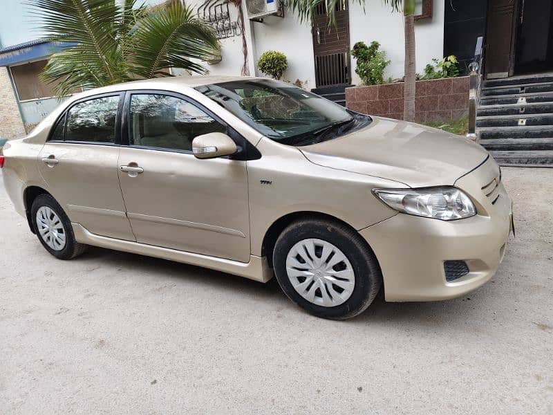 Corolla GLi 1.3  2011/12 Toyota  Manual Original Condition urgent need 1