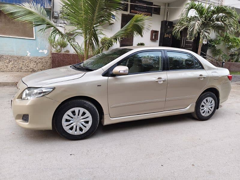 Corolla GLi 1.3  2011/12 Toyota  Manual Original Condition urgent need 11