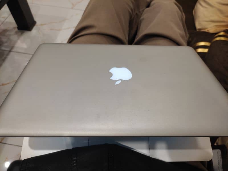 APPLE MACBOOK PRO 2012 1