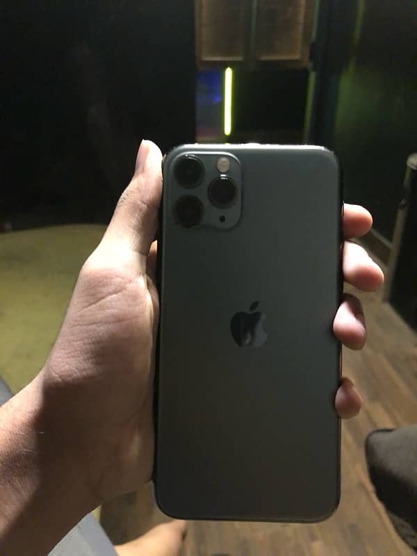 IPHONE 11 PRO 5