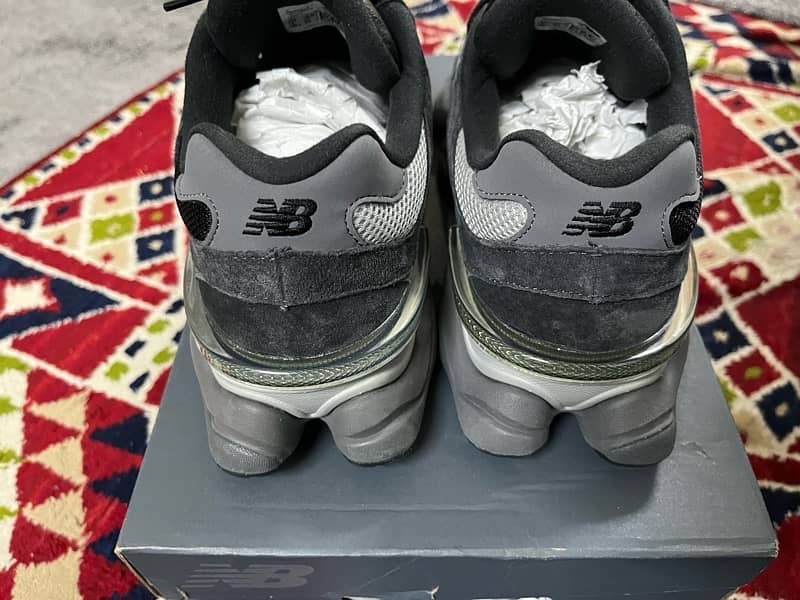 New Balance 9060 Sneakers 4