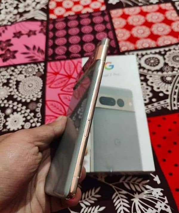 Google pixel 7 pro Google pixel 6 pro  contact Whatsapp O329/69O/18/78 1