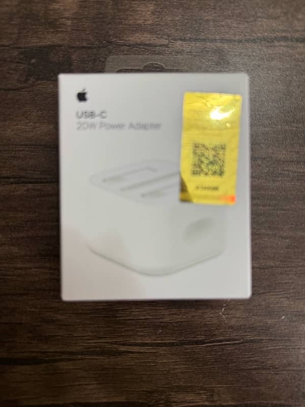 iphone USB-C orriginal charger (marcantile) 0