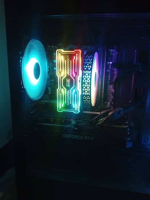 Gaming PC and keyboard and mouse, Ryzen 5600, rtx 3070 1