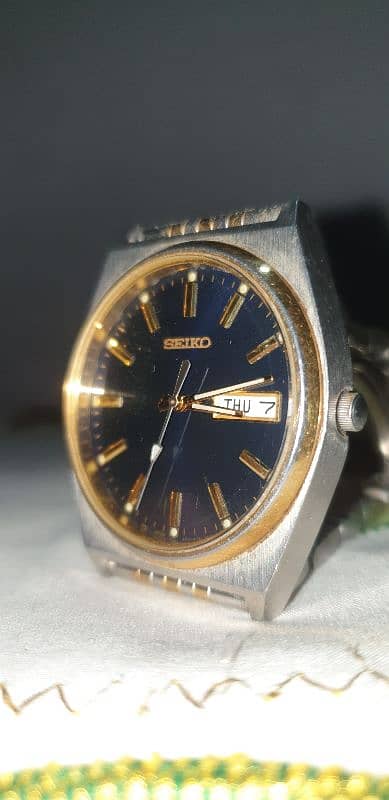 Seiko V743-9020 6