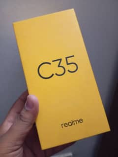 realme c35