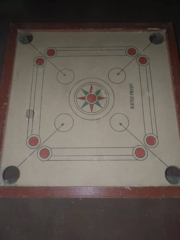 selling carrom board 1