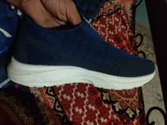 walk branded shoes 43/9 for sale 03349544791