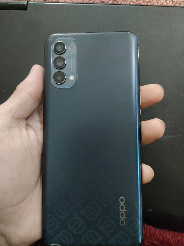 Oppo Reno 4 3