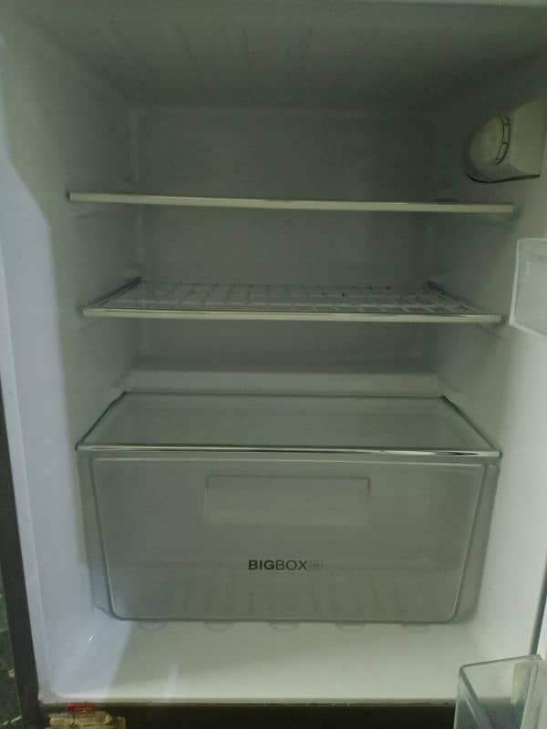 Haier Fridge Only 8 Month Use New Condition 11