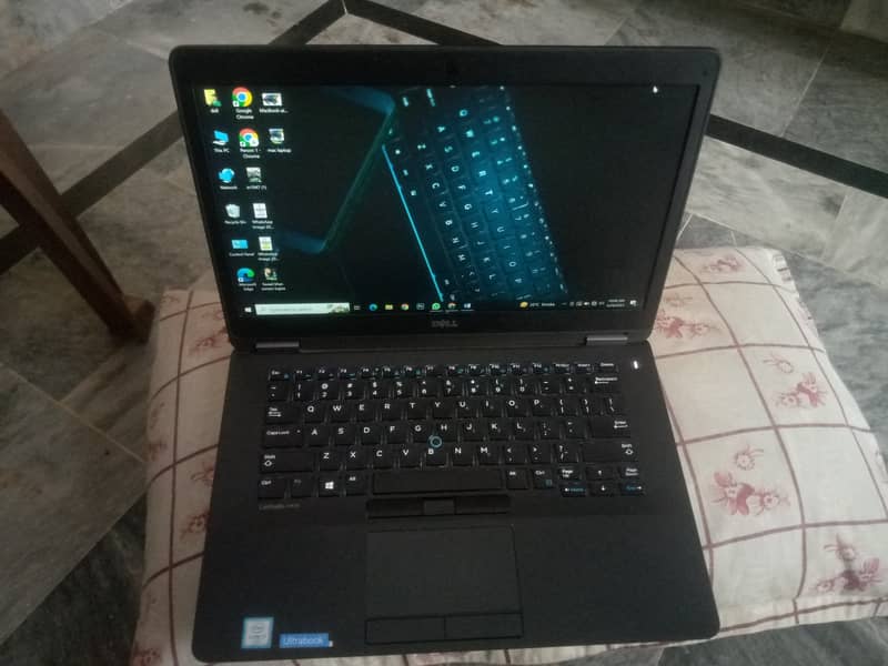 DELL  Ultrabook laptop 2